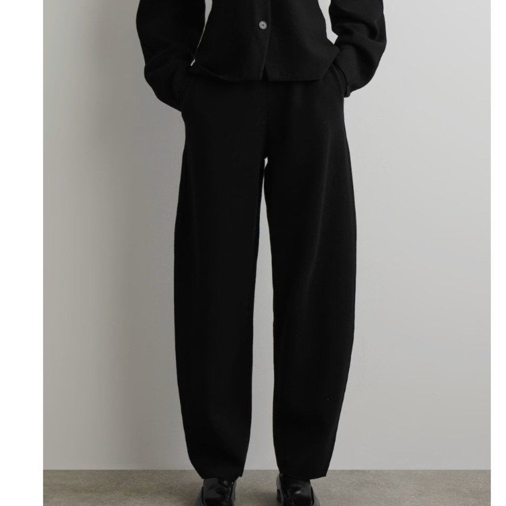 COS Barrel Leg Wool Blend Pants with Pockets in Black Size 4